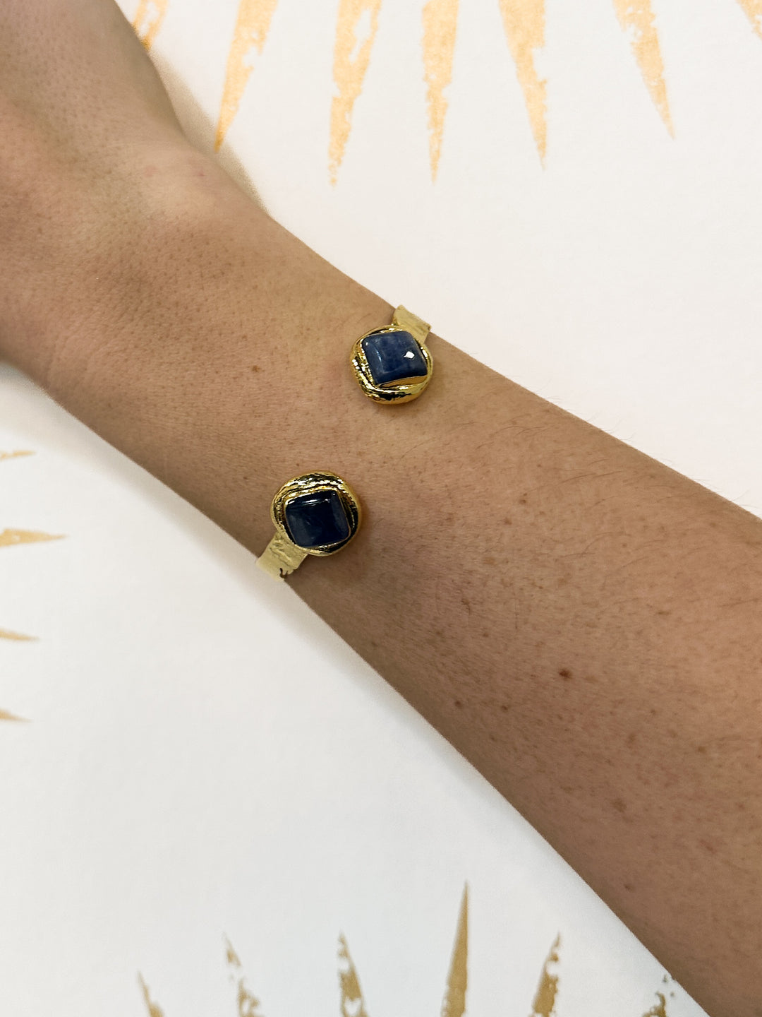 Get Misty Cuff