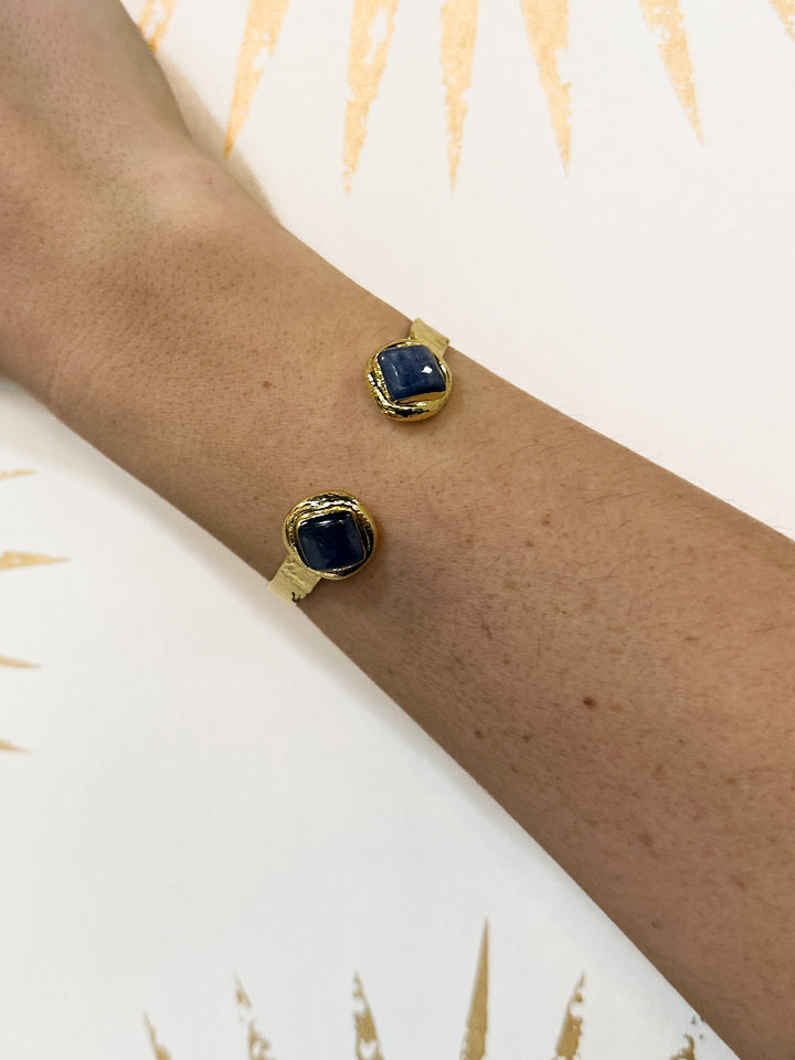 Get Misty Cuff