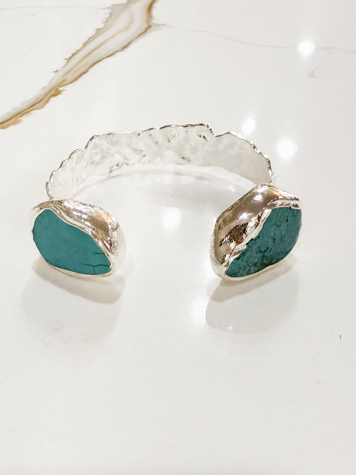 A Heavy Mist Cuff