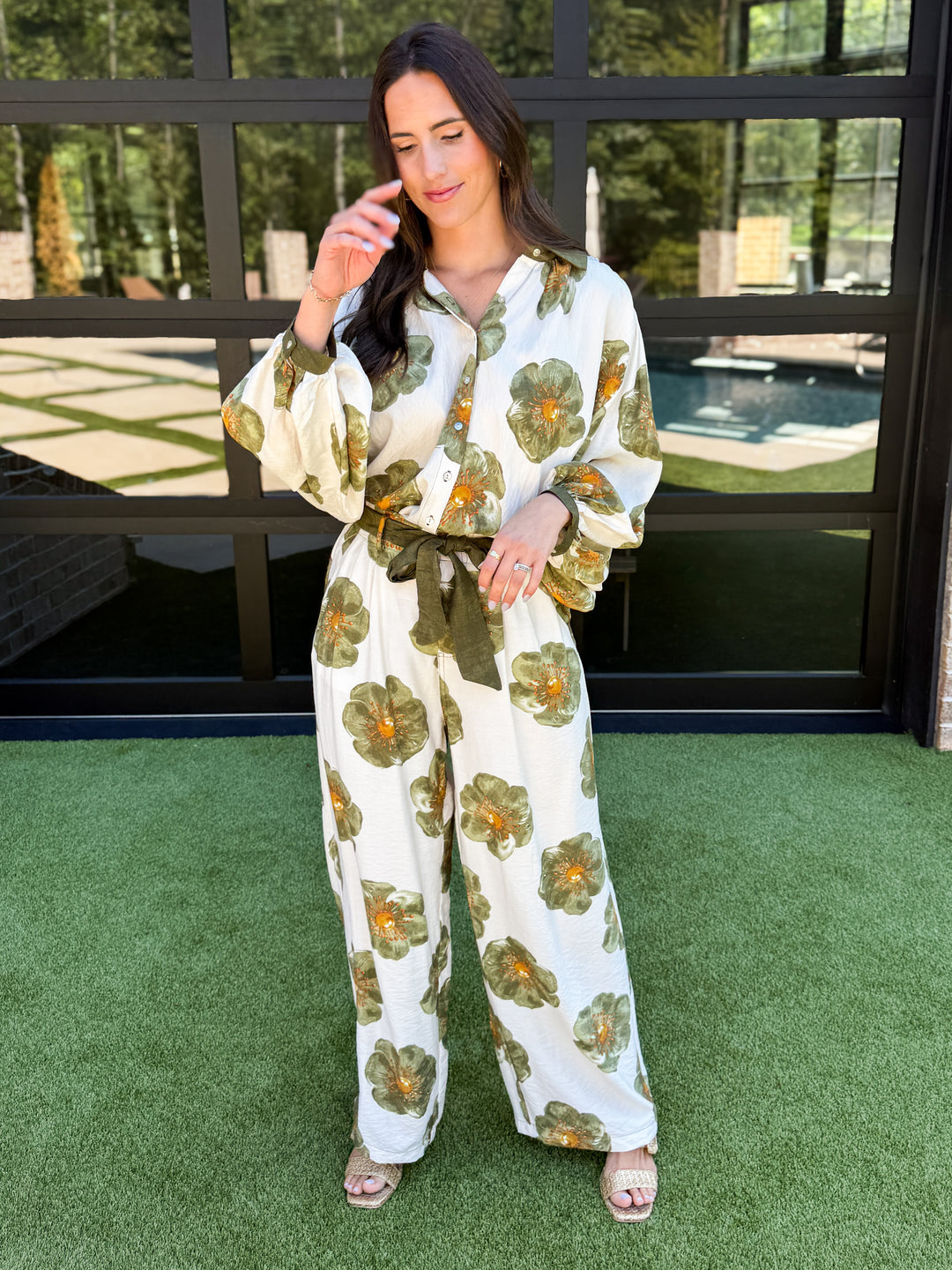 The Perfect Setting Top