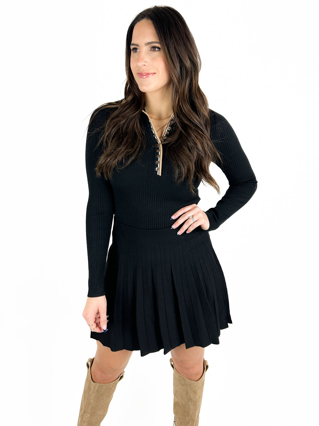 Seated Court Side Skirt